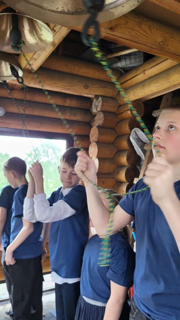 Пасхальный спектакль